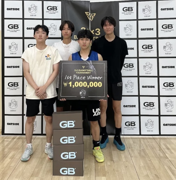 SLR 2024 first-place team